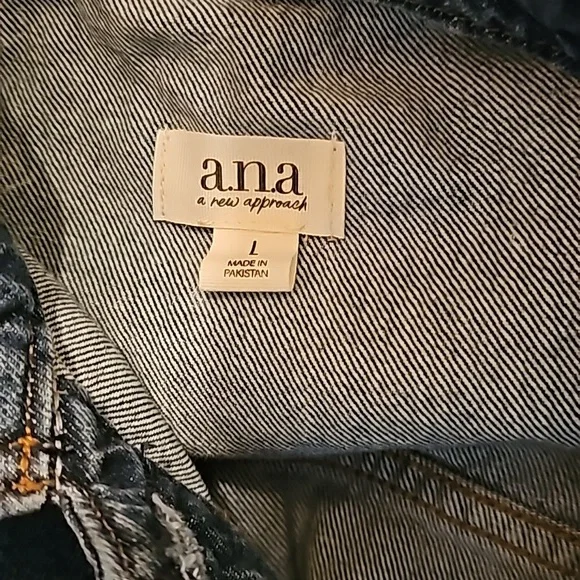 Women New Blue Jean a.n.a Dress with belt in a Size Large - Picture 5 of 5